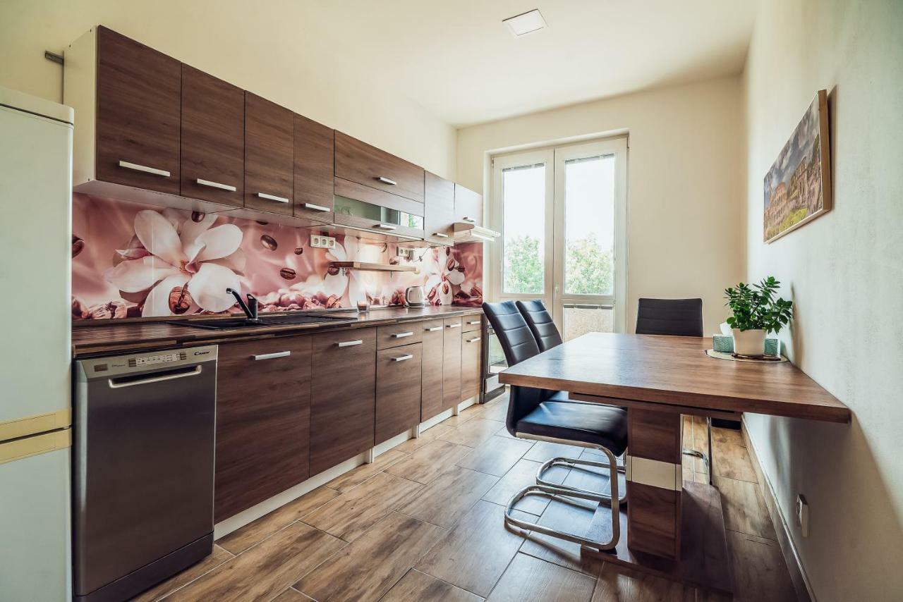 Skodova Apartments Přerov Kültér fotó