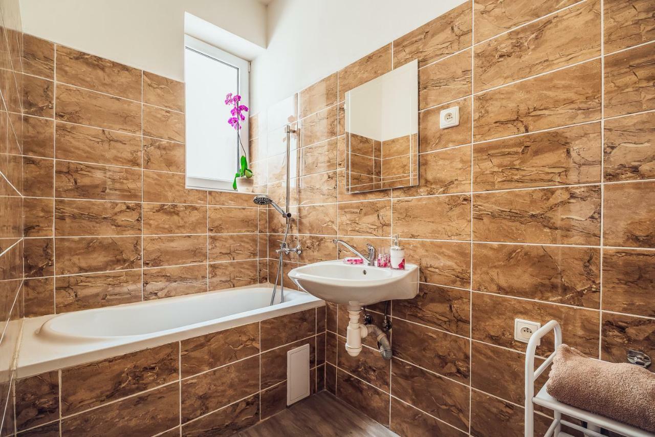 Skodova Apartments Přerov Kültér fotó