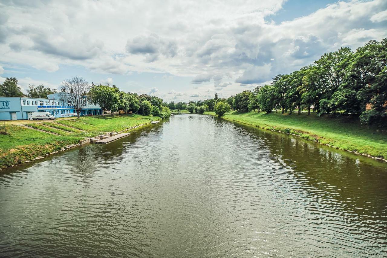 Skodova Apartments Přerov Kültér fotó